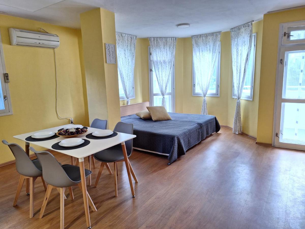 Top Location Harmony Apartment By Hostex Варна Экстерьер фото