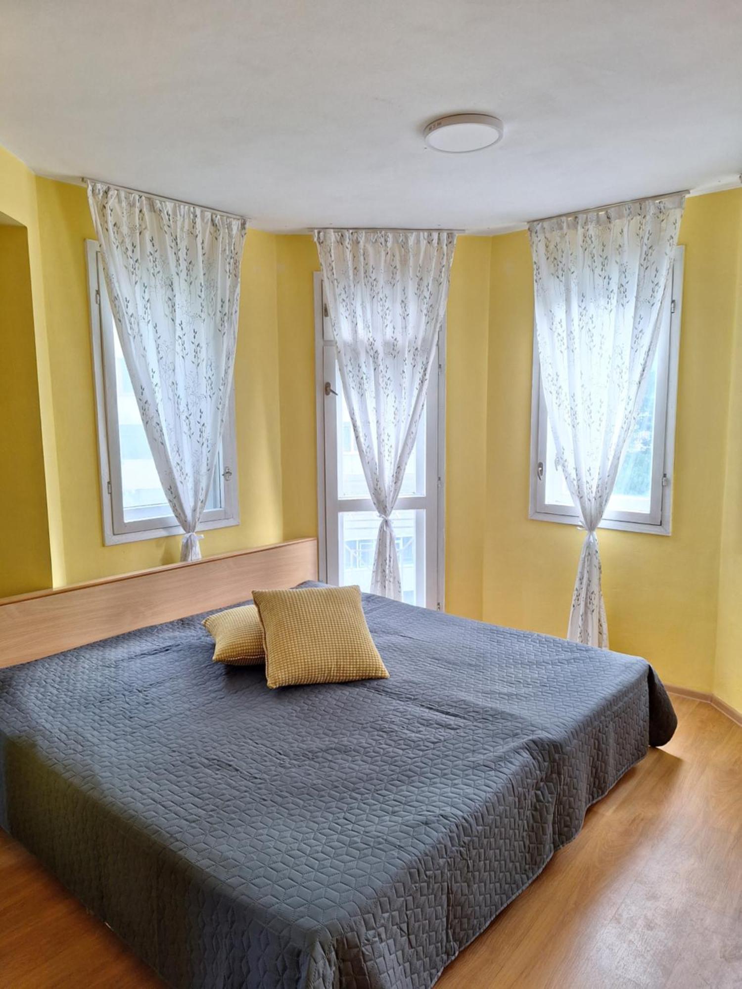 Top Location Harmony Apartment By Hostex Варна Экстерьер фото